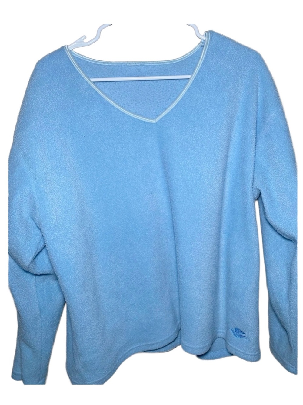 Vintage Blue Fleece Pullover V-Neck Embroidered Bird Logo Cozy Sweater
L/XL